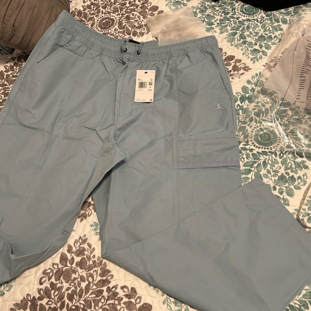 NWT men’s Jordan sweat pants